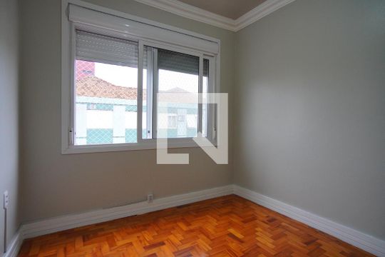 Quarto 2 de apartamento à venda com 2 quartos, 67m² em Passo da Areia, Porto Alegre
