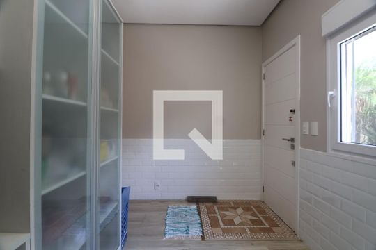 Escritório de casa à venda com 3 quartos, 310m² em São José, Canoas