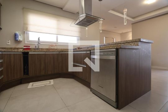 Cozinha - Armários de casa à venda com 3 quartos, 310m² em São José, Canoas