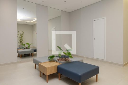 Hall de Entrada de apartamento para alugar com 2 quartos, 44m² em Santo Amaro, São Paulo