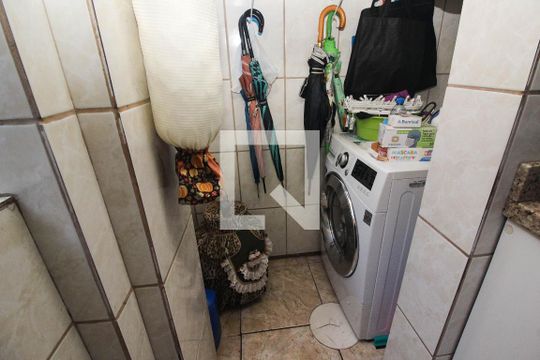 Cozinha e Área de Serviço de apartamento à venda com 3 quartos, 104m² em Centro Histórico, Porto Alegre