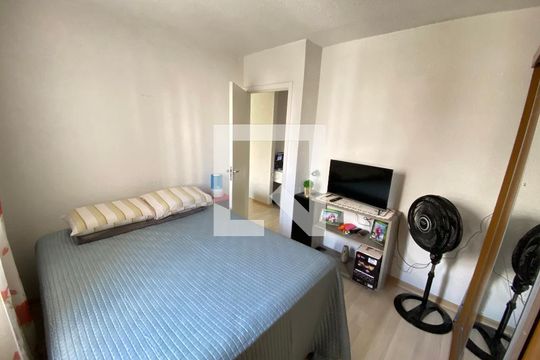 Quarto  de apartamento à venda com 1 quarto, 45m² em Bonsucesso, Rio de Janeiro