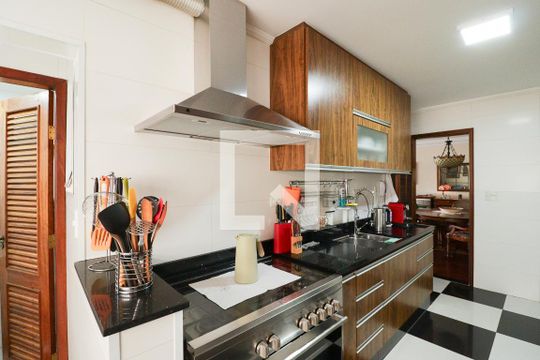 Cozinha de apartamento à venda com 3 quartos, 125m² em Santana, São Paulo