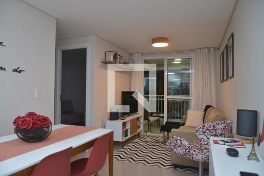 Apartamento para alugar com 2 quartos, 56m² em Vila Floresta, Santo André