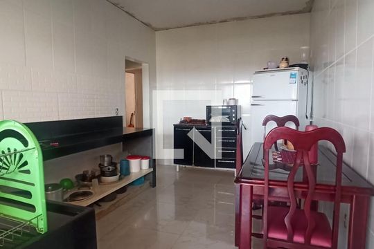 Cozinha de casa à venda com 4 quartos, 160m² em Tropical, Contagem