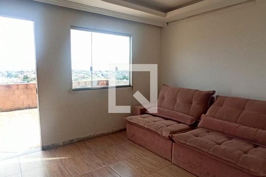 Sala de casa à venda com 4 quartos, 160m² em Tropical, Contagem