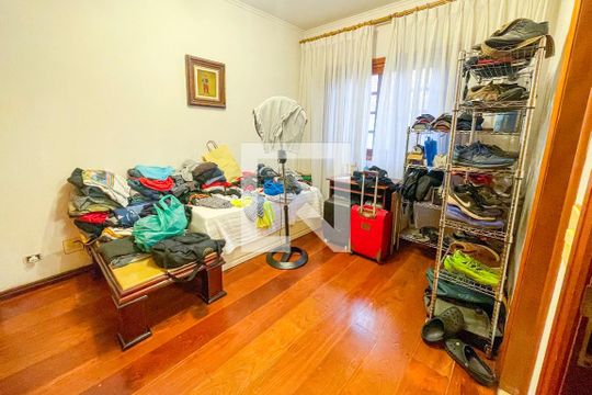 Suíte 1 de casa à venda com 4 quartos, 372m² em Vila Madalena, São Paulo