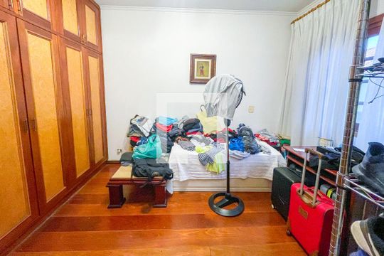 Suíte 1 de casa à venda com 4 quartos, 372m² em Vila Madalena, São Paulo