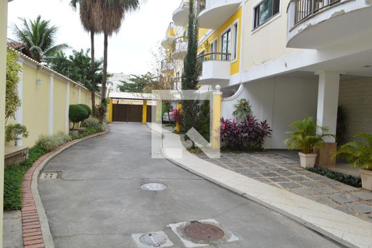 Área comum de casa de condomínio à venda com 3 quartos, 197m² em Pechincha, Rio de Janeiro
