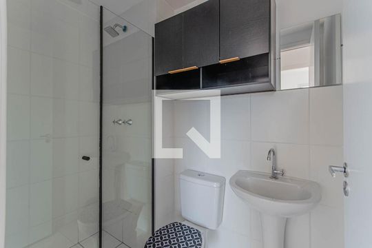 Banheiro de apartamento à venda com 2 quartos, 36m² em Cambuci, São Paulo