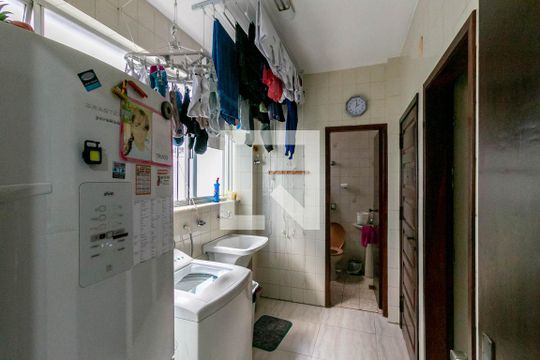 Área de serviço de apartamento para alugar com 4 quartos, 200m² em Ouro Preto, Belo Horizonte