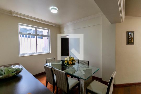 Sala de apartamento para alugar com 4 quartos, 200m² em Ouro Preto, Belo Horizonte