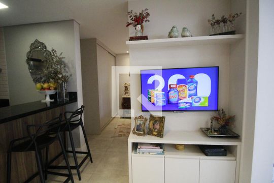 Sala de apartamento à venda com 1 quarto, 53m² em Jardim das Acácias , São Paulo