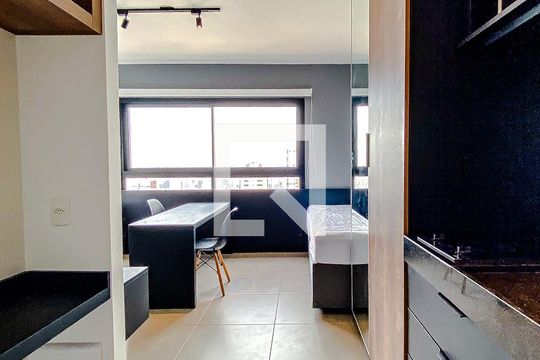 Cozinha de kitnet/studio para alugar com 1 quarto, 25m² em Vila Mariana, São Paulo