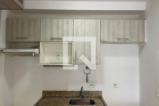 Cozinha de apartamento à venda com 1 quarto, 56m² em Lapa de Baixo, São Paulo