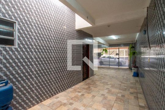 Área externa de casa à venda com 5 quartos, 199m² em Jardim Ema, Guarulhos