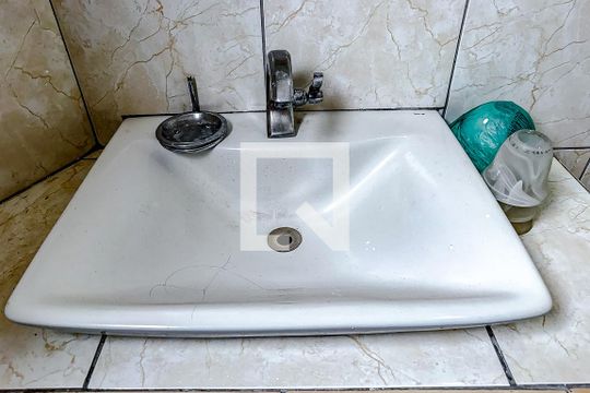 Banheiro de apartamento à venda com 2 quartos, 68m² em Brás, São Paulo