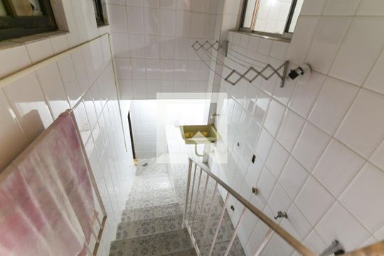 Área de Serviço de casa à venda com 3 quartos, 279m² em Jardim das Esmeraldas, Taboão da Serra