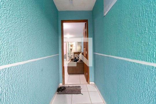 Entrada de casa à venda com 2 quartos, 86m² em Tatuquara, Curitiba