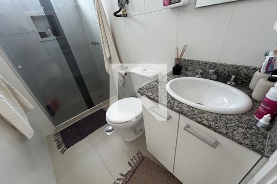 Banheiro de apartamento à venda com 1 quarto, 45m² em Méier, Rio de Janeiro