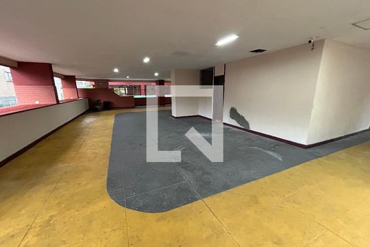 Área comum de apartamento para alugar com 2 quartos, 130m² em Méier, Rio de Janeiro