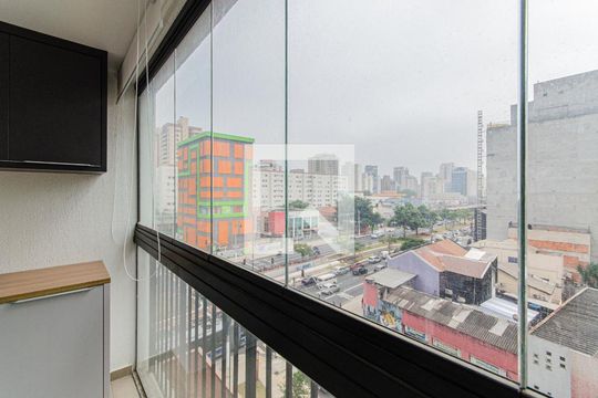 Varanda de kitnet/studio para alugar com 1 quarto, 38m² em Vila Mariana, São Paulo
