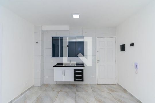 Cozinha de apartamento à venda com 1 quarto, 34m² em Vila Lúcia, São Paulo