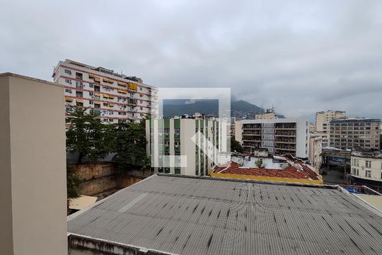 Vista da Sala de apartamento à venda com 2 quartos, 74m² em Estácio, Rio de Janeiro