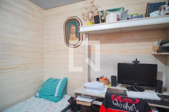 Quarto 2 de casa à venda com 2 quartos, 65m² em Canudos, Novo Hamburgo