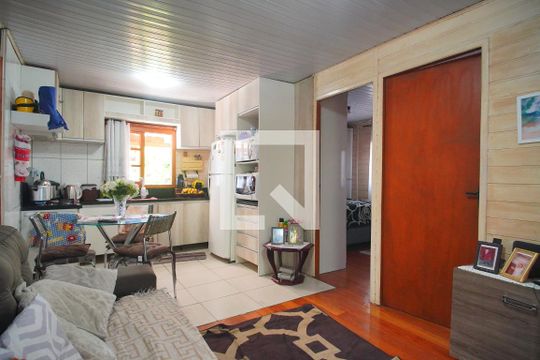 Sala de casa à venda com 2 quartos, 65m² em Canudos, Novo Hamburgo