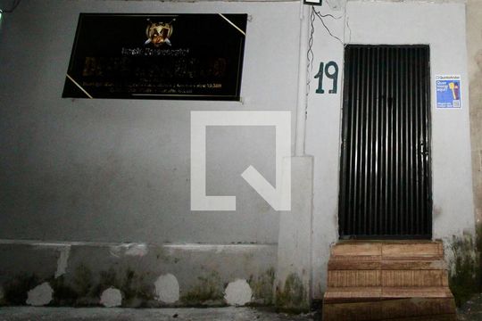 Fachada de casa para alugar com 2 quartos, 74m² em Garcia, Salvador