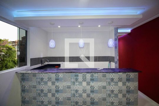Cozinha de casa para alugar com 2 quartos, 74m² em Garcia, Salvador