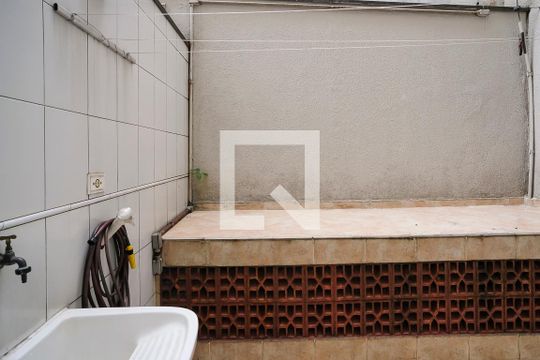 Área de serviço e varanda de apartamento para alugar com 3 quartos, 123m² em Santa Maria, São Caetano do Sul