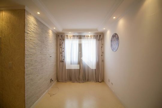 Sala de apartamento à venda com 2 quartos, 57m² em Itaquera, São Paulo