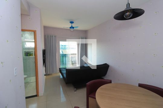 Sala de TV de apartamento à venda com 2 quartos, 55m² em Vila Carrão, São Paulo