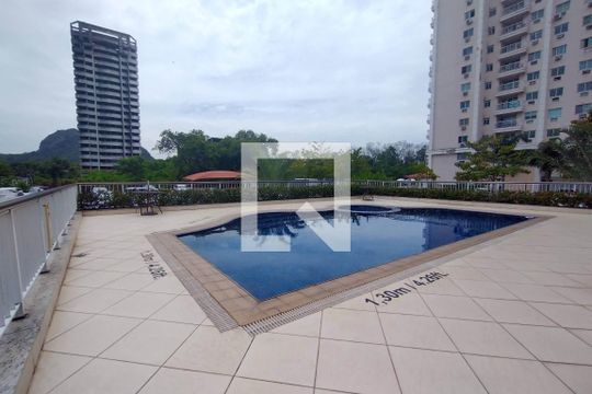 Área comum - Piscina de apartamento à venda com 1 quarto, 36m² em Barra da Tijuca, Rio de Janeiro