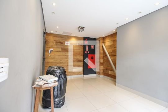 Hall de entrada de kitnet/studio para alugar com 1 quarto, 30m² em Tatuapé, São Paulo