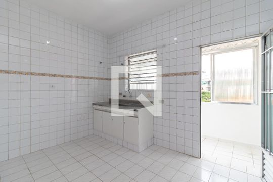 Cozinha de casa para alugar com 2 quartos, 96m² em Vila Pauliceia, São Paulo