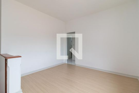 Sala de casa para alugar com 2 quartos, 96m² em Vila Pauliceia, São Paulo