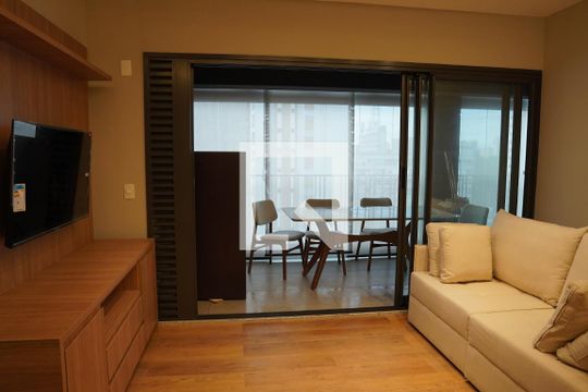 Apartamento à venda com 2 quartos, 69m² em Pinheiros, São Paulo