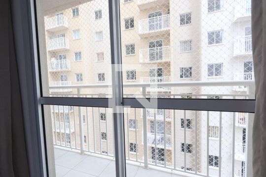 Sacada de apartamento à venda com 1 quarto, 28m² em Vila Ema, São Paulo