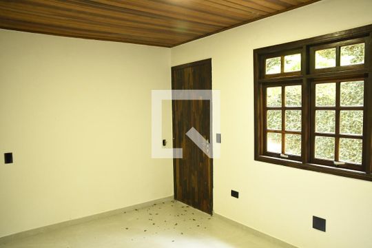 Suíte de casa de condomínio para alugar com 6 quartos, 285m² em São Paulo Ii, Cotia