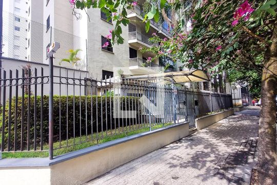 Fachada de apartamento à venda com 3 quartos, 85m² em Vila Andrade, São Paulo