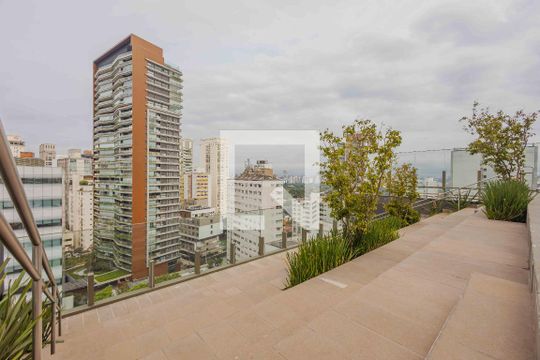 Piscina de apartamento para alugar com 1 quarto, 50m² em Pinheiros, São Paulo