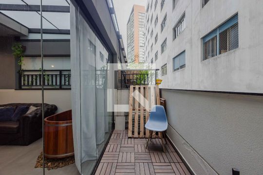 Varanda de apartamento para alugar com 1 quarto, 50m² em Pinheiros, São Paulo