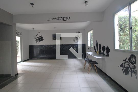 Área comum de apartamento para alugar com 3 quartos, 64m² em Vila Emir, São Paulo