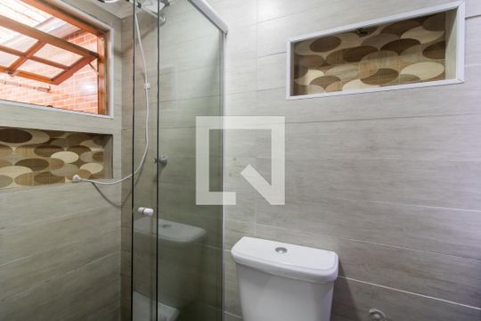 Banheiro de casa à venda com 1 quarto, 60m² em Vila Ponte Rasa, São Paulo
