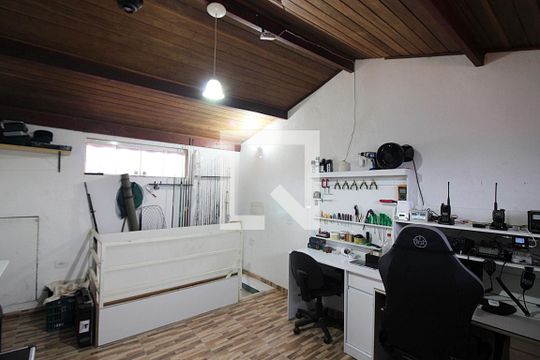 Escritório de casa à venda com 3 quartos, 215m² em Nova Petrópolis, São Bernardo do Campo