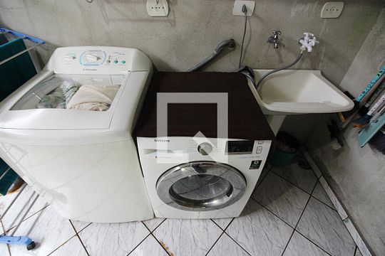 Área de Serviço de casa à venda com 3 quartos, 215m² em Nova Petrópolis, São Bernardo do Campo