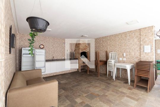 Área Comum - Churrasqueira  de apartamento para alugar com 2 quartos, 45m² em Vila Curuçá, São Paulo